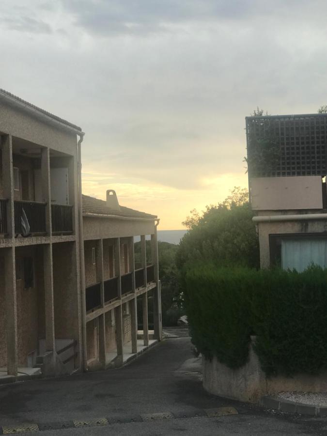 Studio 2 Adultes 2 Enfants Sanary Sur Mer A 800M De La Mer Exterior foto